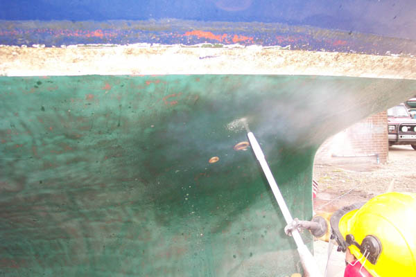dry ice cleaning, dry ice blasting, fire restoration, soot removal, exterior building cleaning